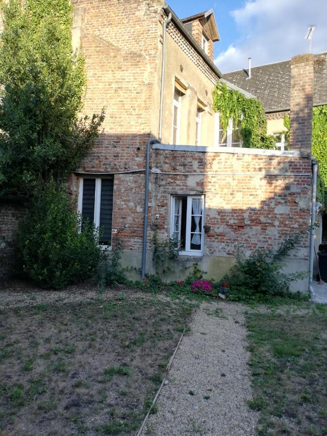 Sweet Garden La Fere